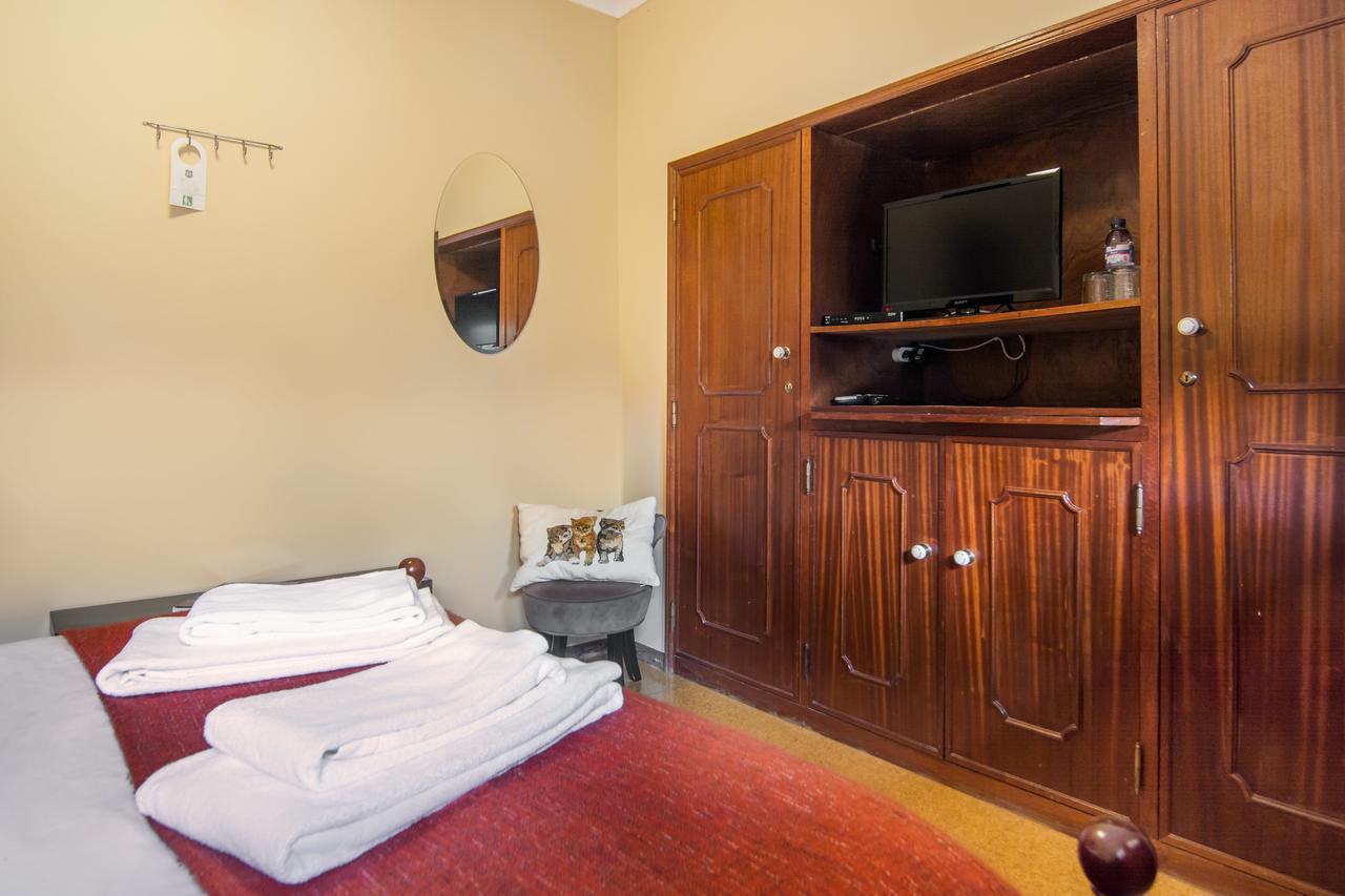 Double Room with external bathroom