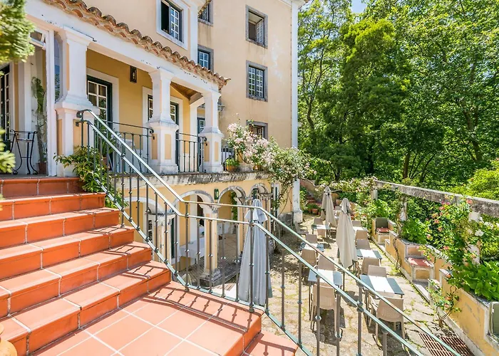 Hotel Jacuzzi: Lawrences Hotel